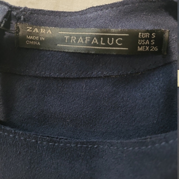Zara Trafaluc Womens SZ Sm. BLUE suade Fringed cropped top w/back zipper. - Picture 3 of 9